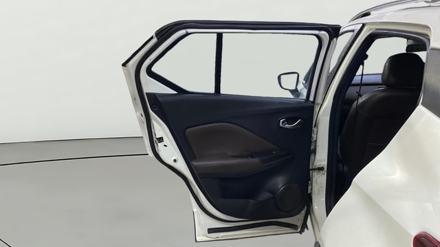 View Nissan Kicks Image 22 Used Nissan Kicks Image 22