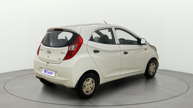 View Hyundai EON Image 41 Used Hyundai EON Image 41