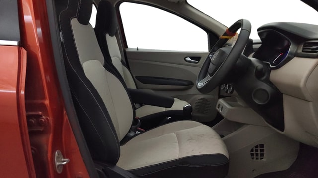 View Renault Triber Image 27 Used Renault Triber Image 27