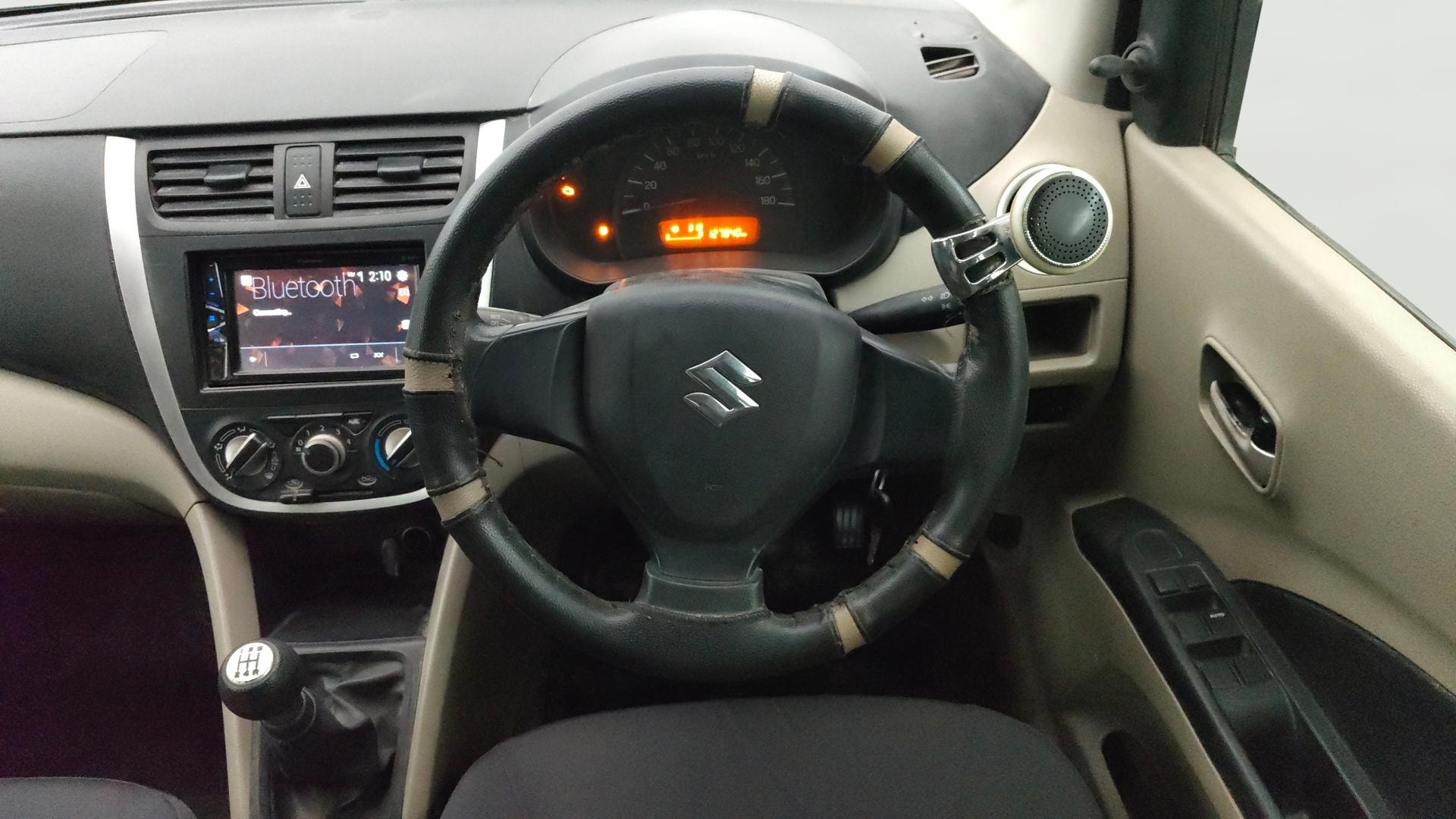 View 2014 Maruti Suzuki 1000 Base Variant Image 20 Used 2014 Maruti Suzuki 1000 Base Variant Image 20