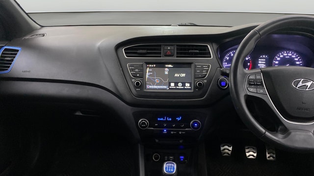 View Hyundai i20 Active Image 17 Used Hyundai i20 Active Image 17