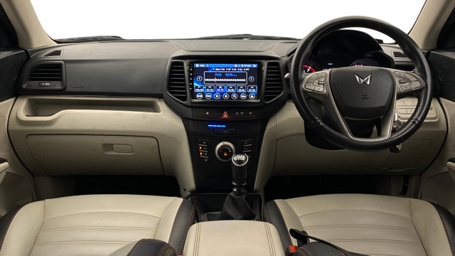 View Mahindra XUV300 Image 16 Used Mahindra XUV300 Image 16