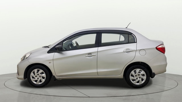 View Honda Amaze Image 5 Used Honda Amaze Image 5