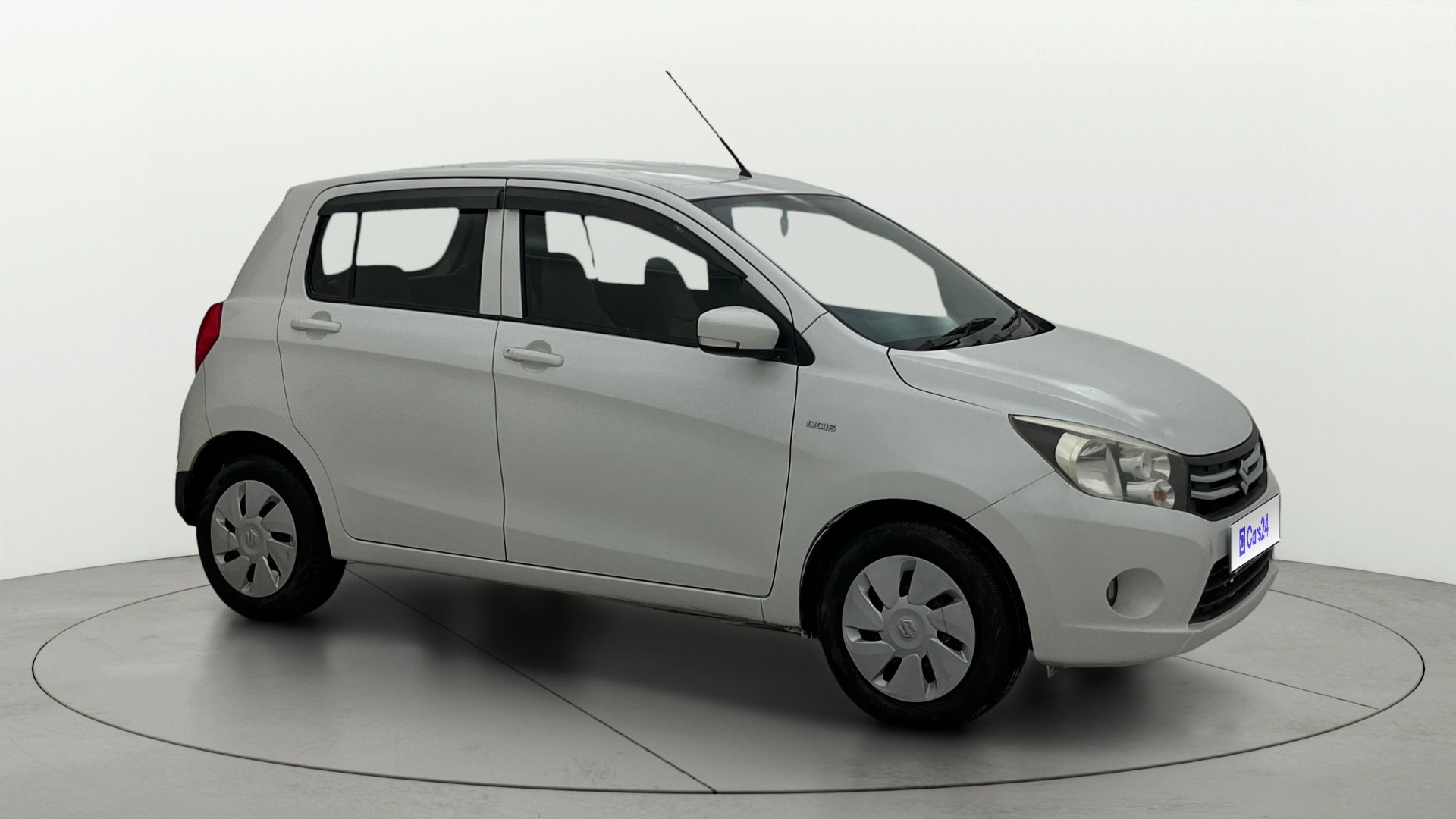 View 2017 Maruti Suzuki 1000 Base Variant Image 13 Used 2017 Maruti Suzuki 1000 Base Variant Image 13