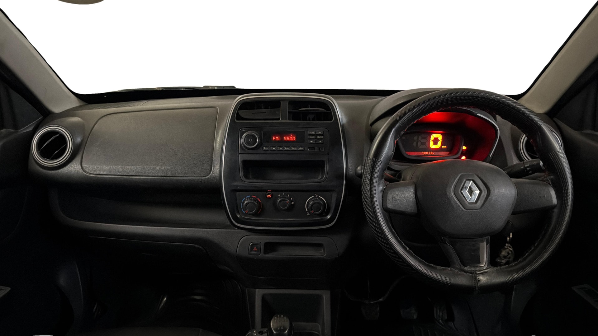 View 2018 Renault Kwid RXL Image 15 Used 2018 Renault Kwid RXL Image 15