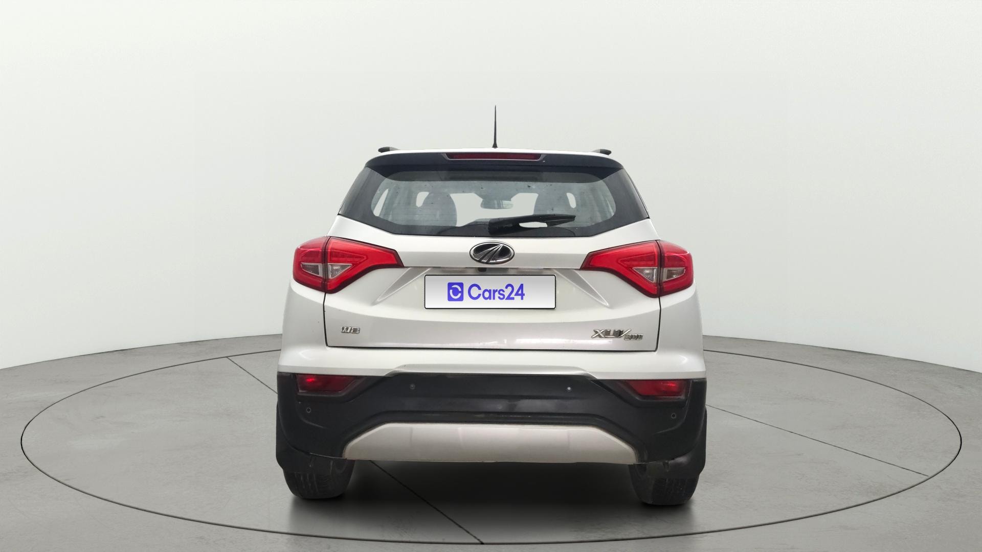 View 2020 Mahindra XUV300 W4 Petrol BS IV Image 44 Used 2020 Mahindra XUV300 W4 Petrol BS IV Image 44