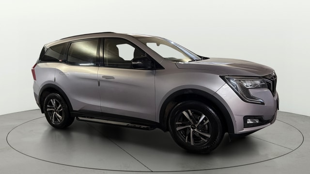 View Mahindra XUV700 Image 24 Used Mahindra XUV700 Image 24