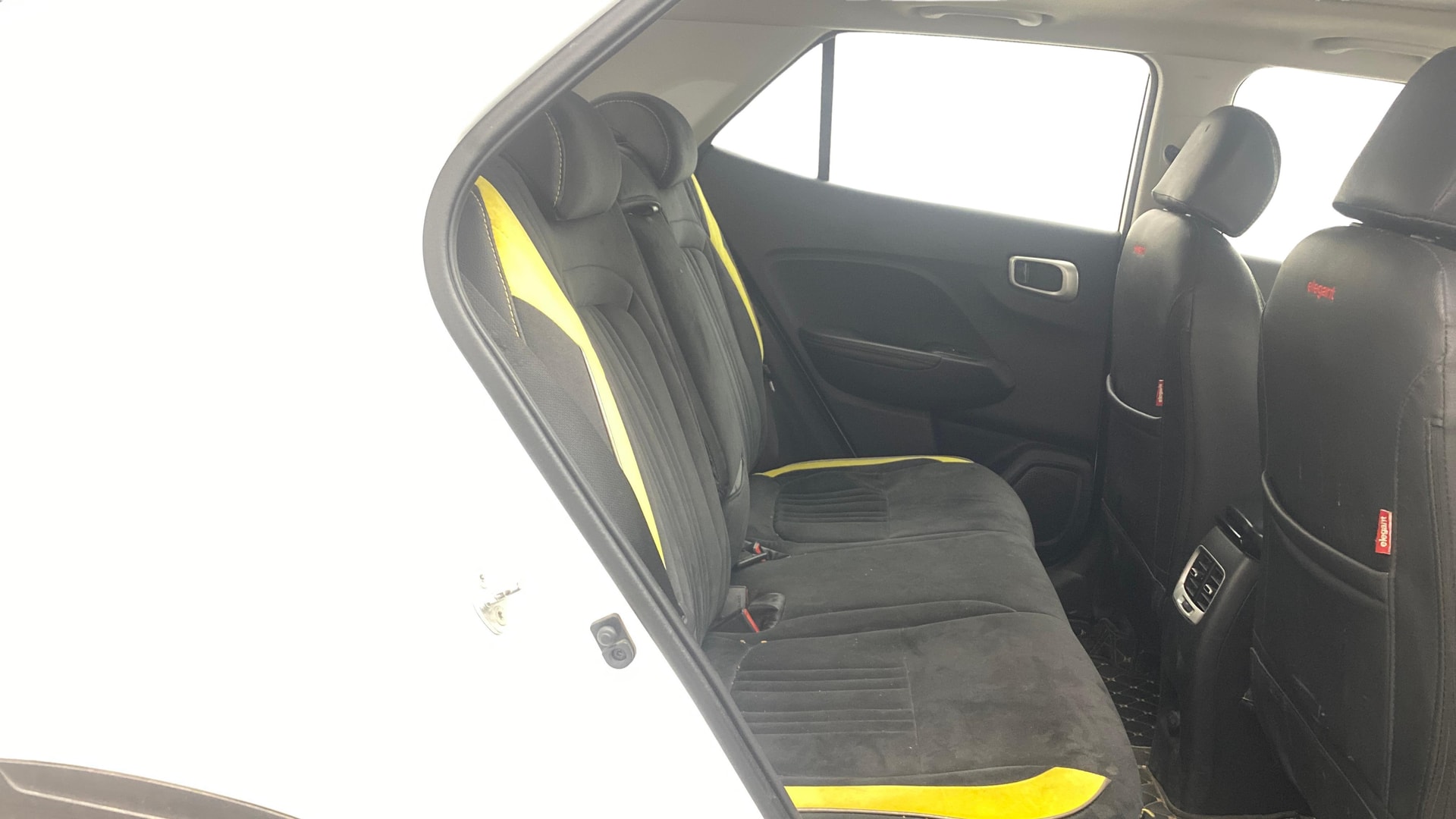 View 2019 Hyundai Venue E 1.2 Petrol BS IV Image 31 Used 2019 Hyundai Venue E 1.2 Petrol BS IV Image 31
