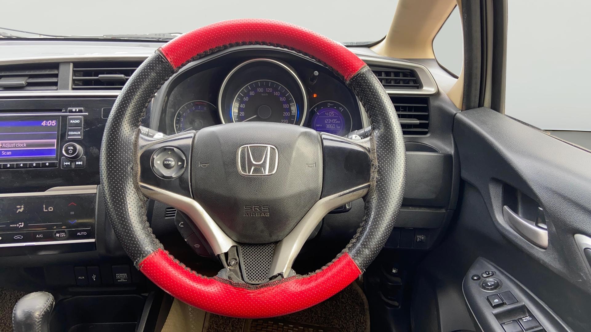 View 2015 Honda Jazz E MT Diesel Image 20 Used 2015 Honda Jazz E MT Diesel Image 20
