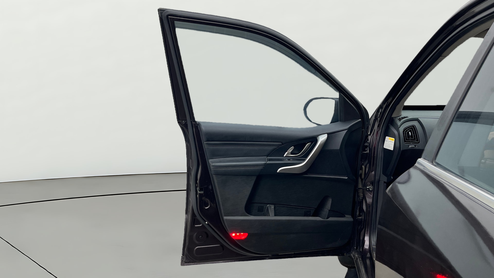 Used 2019 Mahindra XUV500 Used 2019 Mahindra XUV500