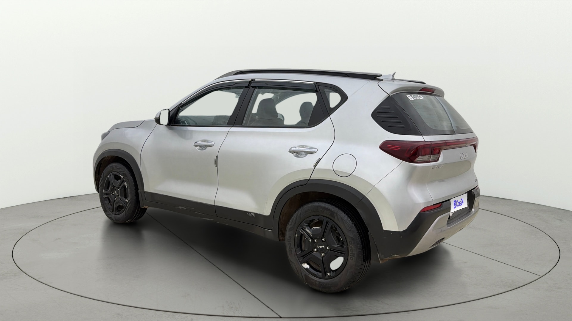 View 2022 Kia Sonet HTK Plus iMT Petrol Image 2 Used 2022 Kia Sonet HTK Plus iMT Petrol Image 2