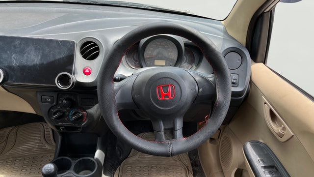 View Honda Amaze Image 20 Used Honda Amaze Image 20