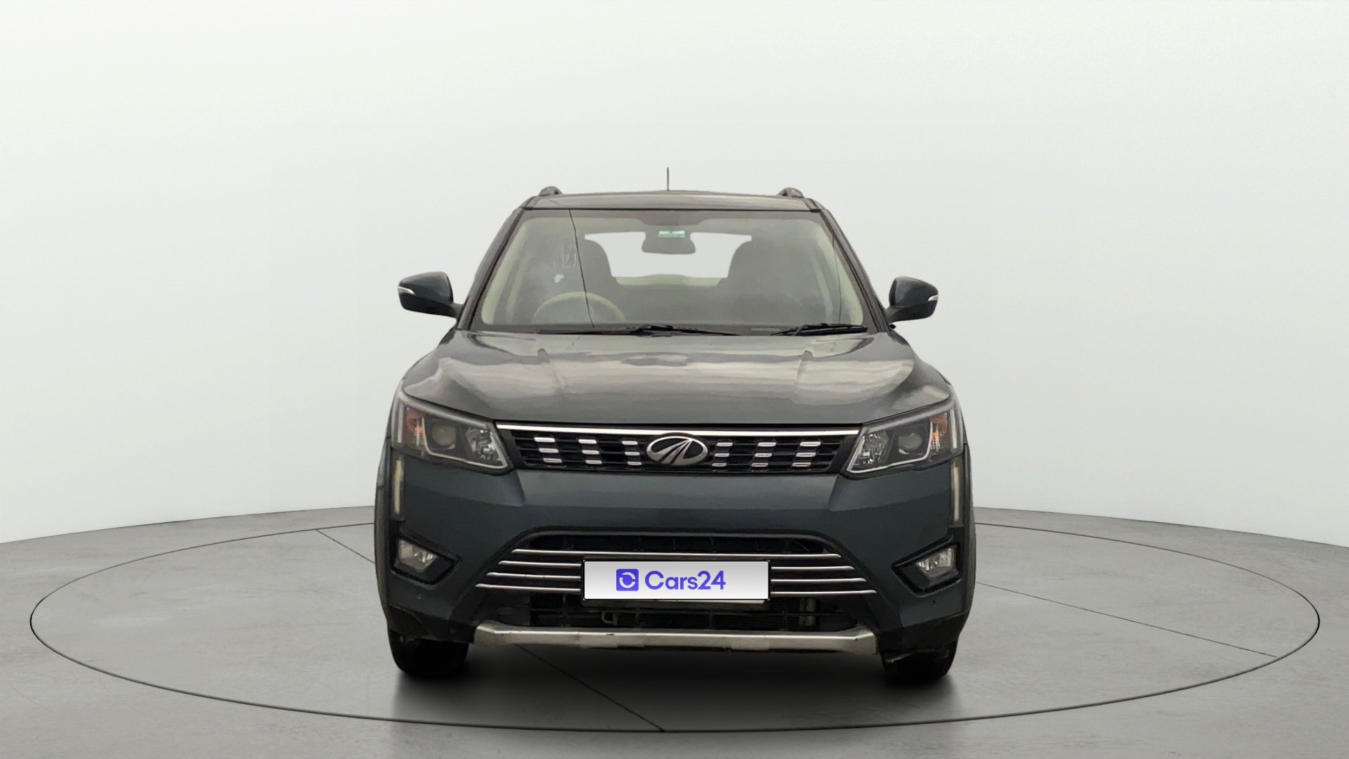 Used 2022 Mahindra XUV300 Used 2022 Mahindra XUV300