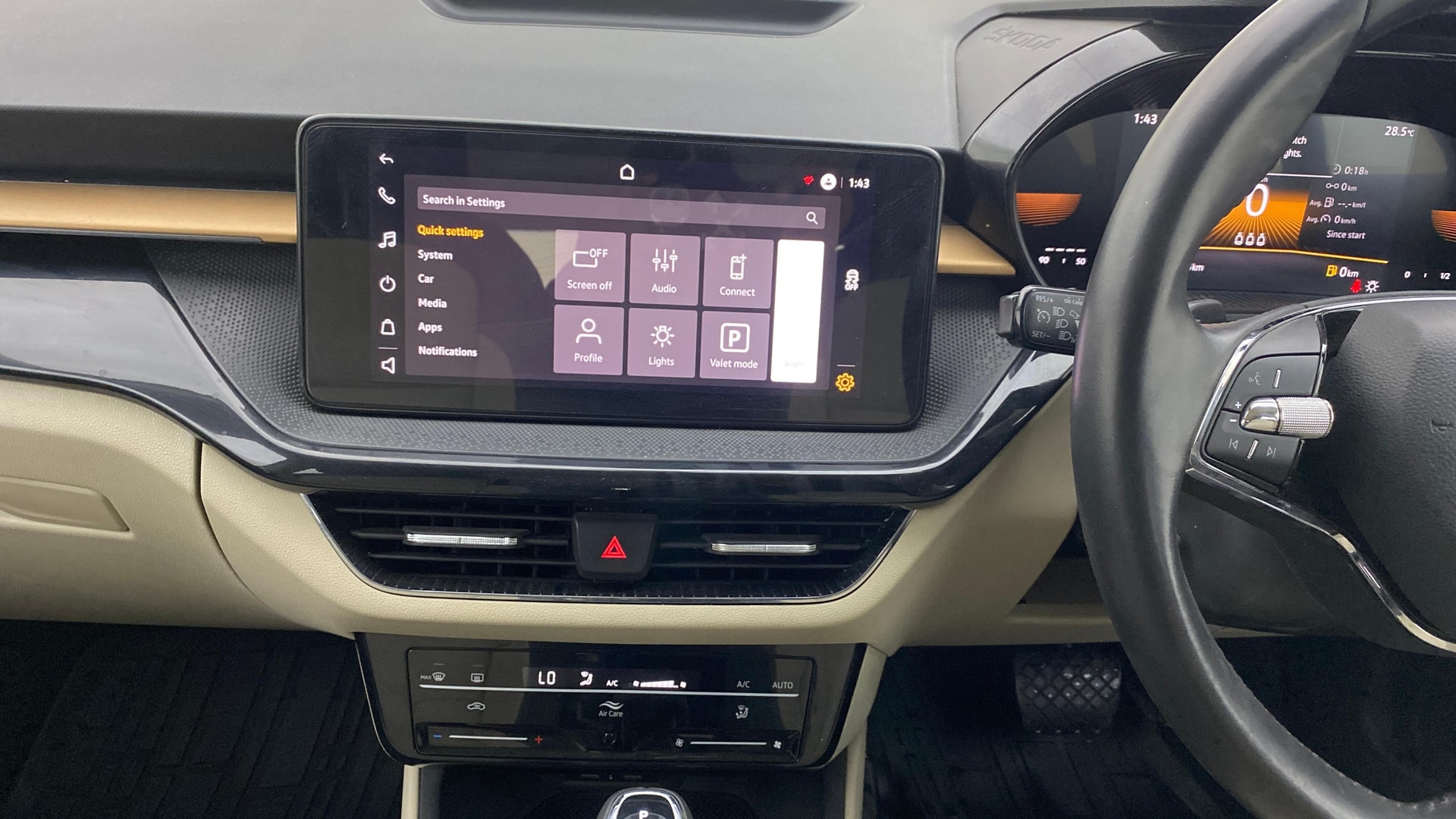 View 2024 Skoda Slavia Style 1.0 TSI AT Image 18 Used 2024 Skoda Slavia Style 1.0 TSI AT Image 18