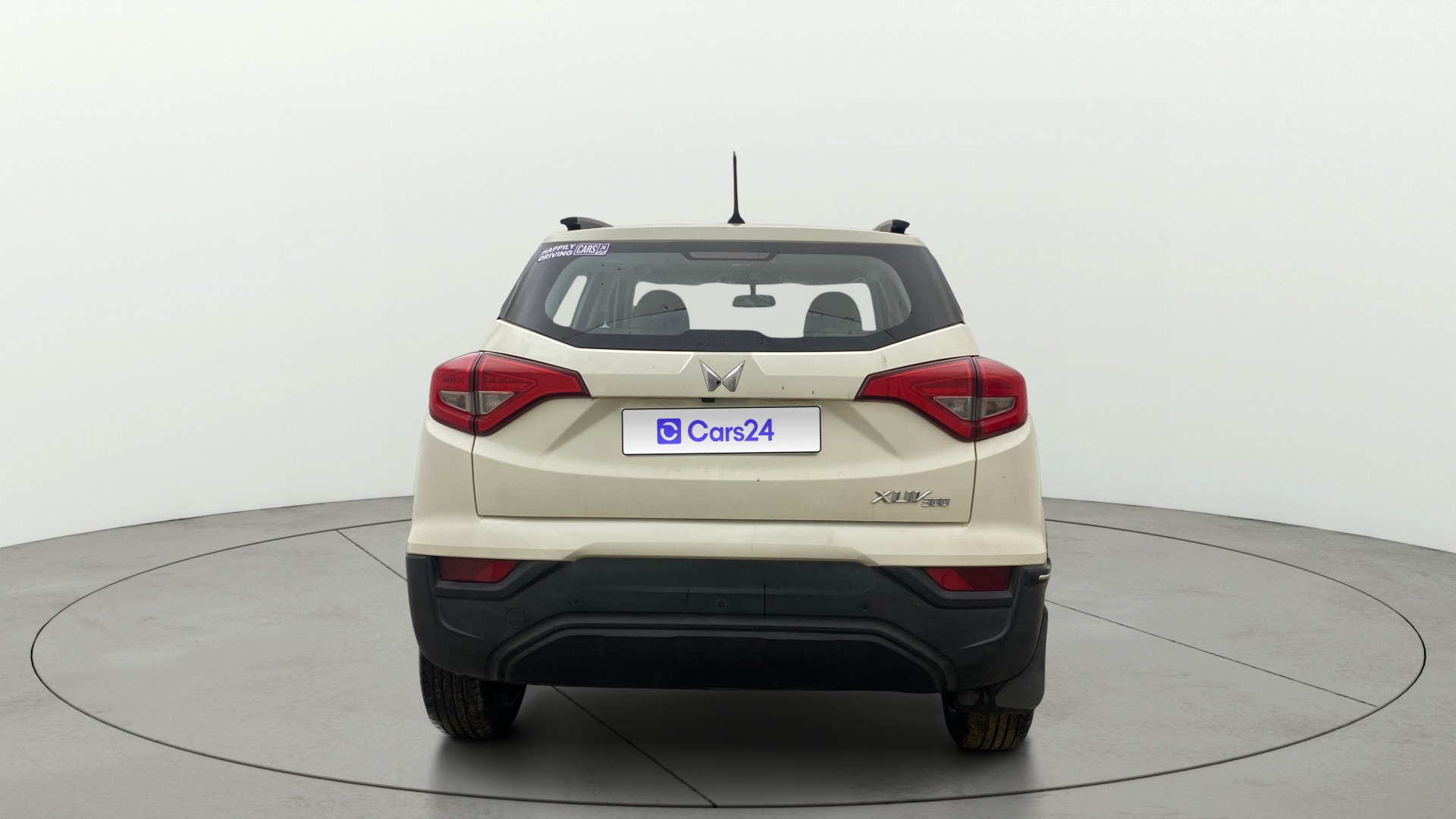 Used 2023 Mahindra XUV300 Used 2023 Mahindra XUV300