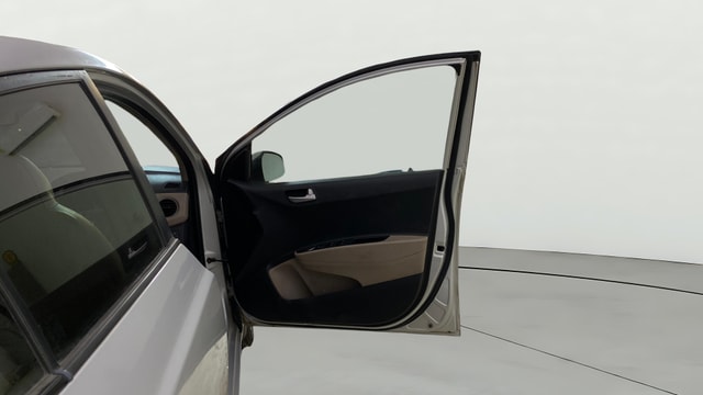 View Hyundai Xcent Image 43 Used Hyundai Xcent Image 43