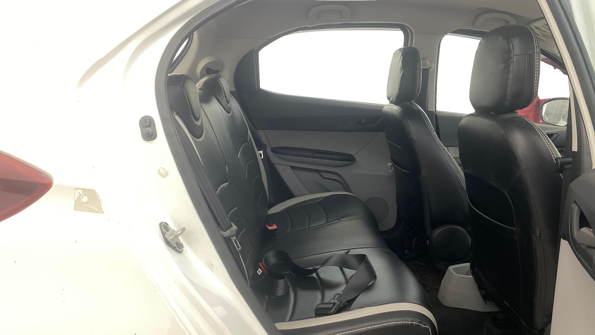 View 2022 Tata Tiago Revotorq XB Image 28 Used 2022 Tata Tiago Revotorq XB Image 28