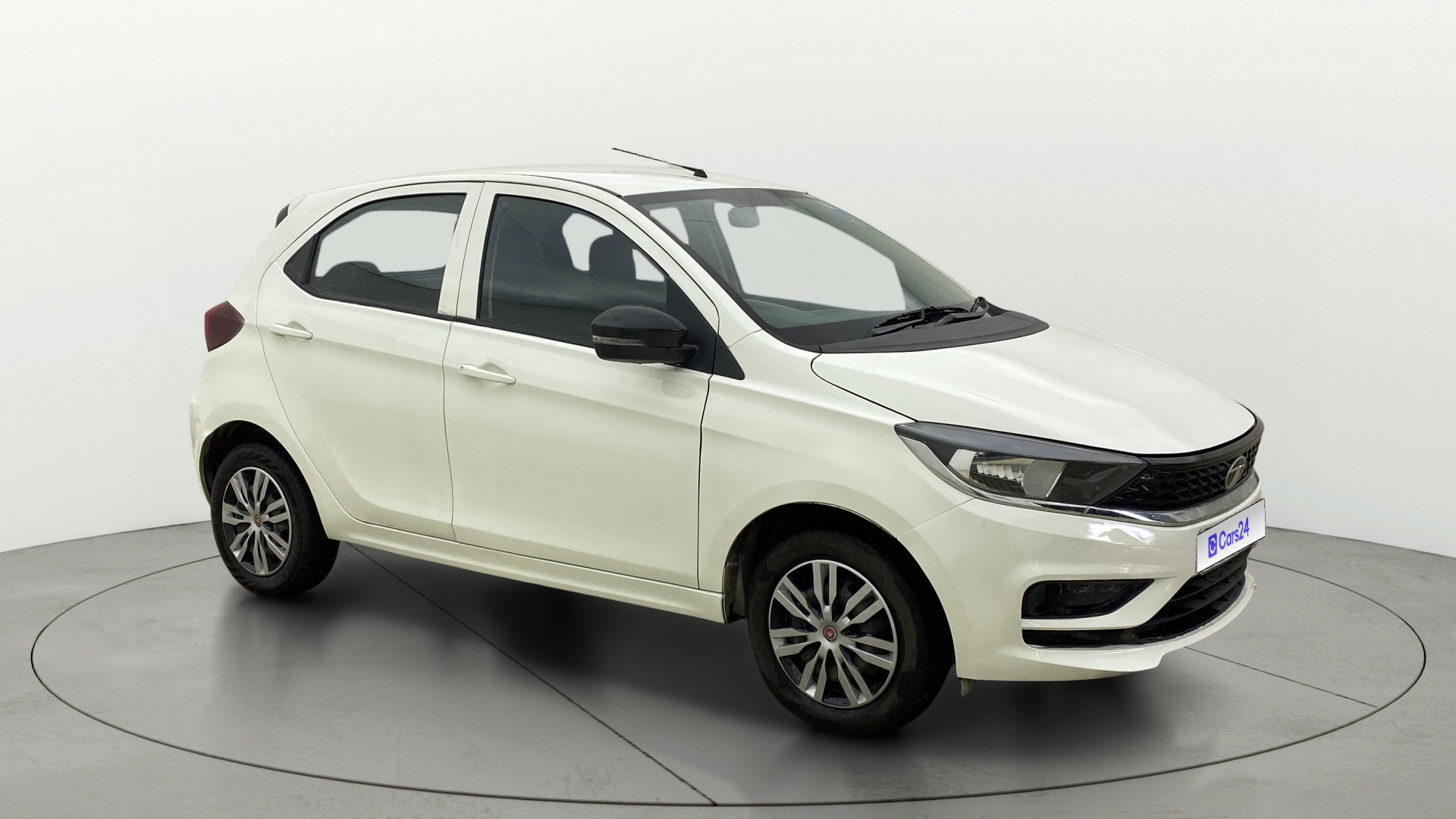 Used 2022 Tata Tiago Used 2022 Tata Tiago