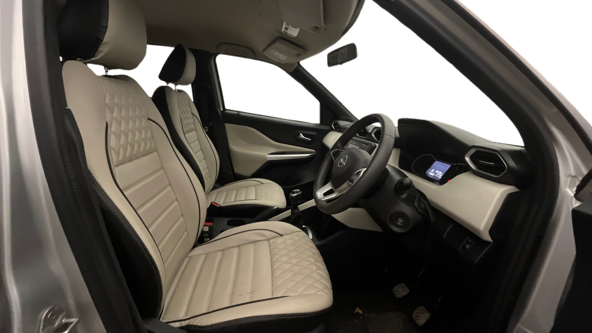 View 2021 Nissan Magnite XL Image 16 Used 2021 Nissan Magnite XL Image 16