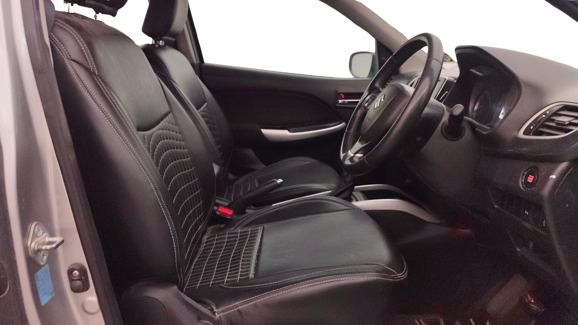 View 2018 Maruti Suzuki 1000 Base Variant Image 26 Used 2018 Maruti Suzuki 1000 Base Variant Image 26