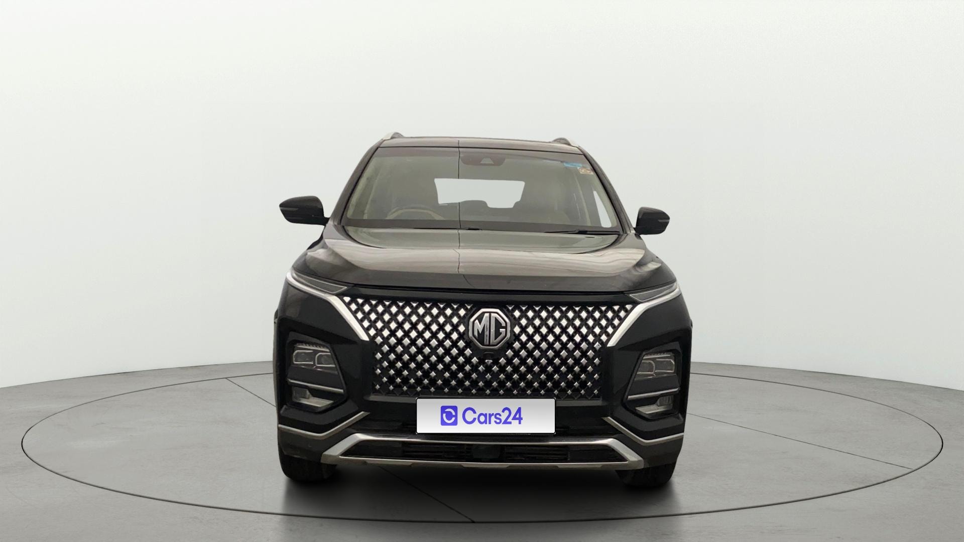 View 2023 MG Hector Plus Savvy Pro 7 Seater CVT Petrol Image 1 Used 2023 MG Hector Plus Savvy Pro 7 Seater CVT Petrol Image 1