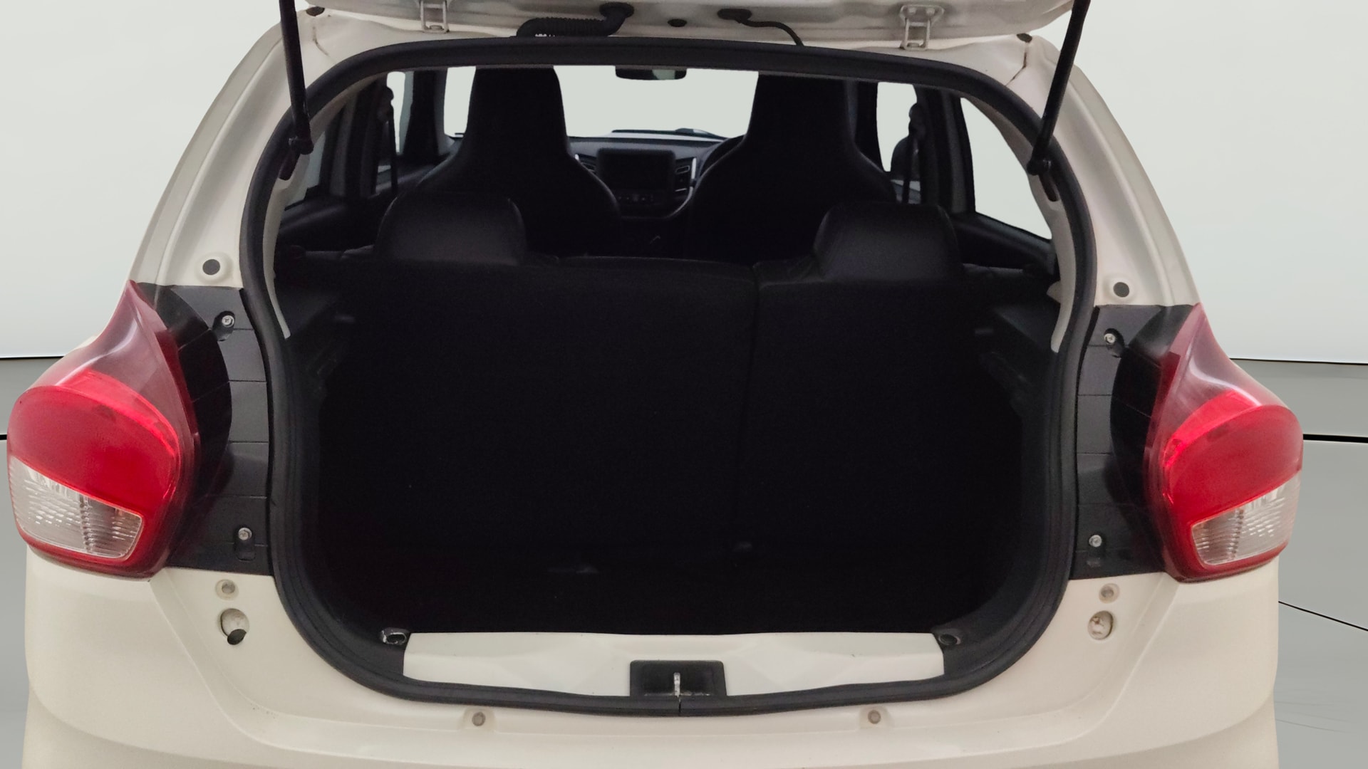 Used 2022 Maruti Suzuki 1000 Used 2022 Maruti Suzuki 1000