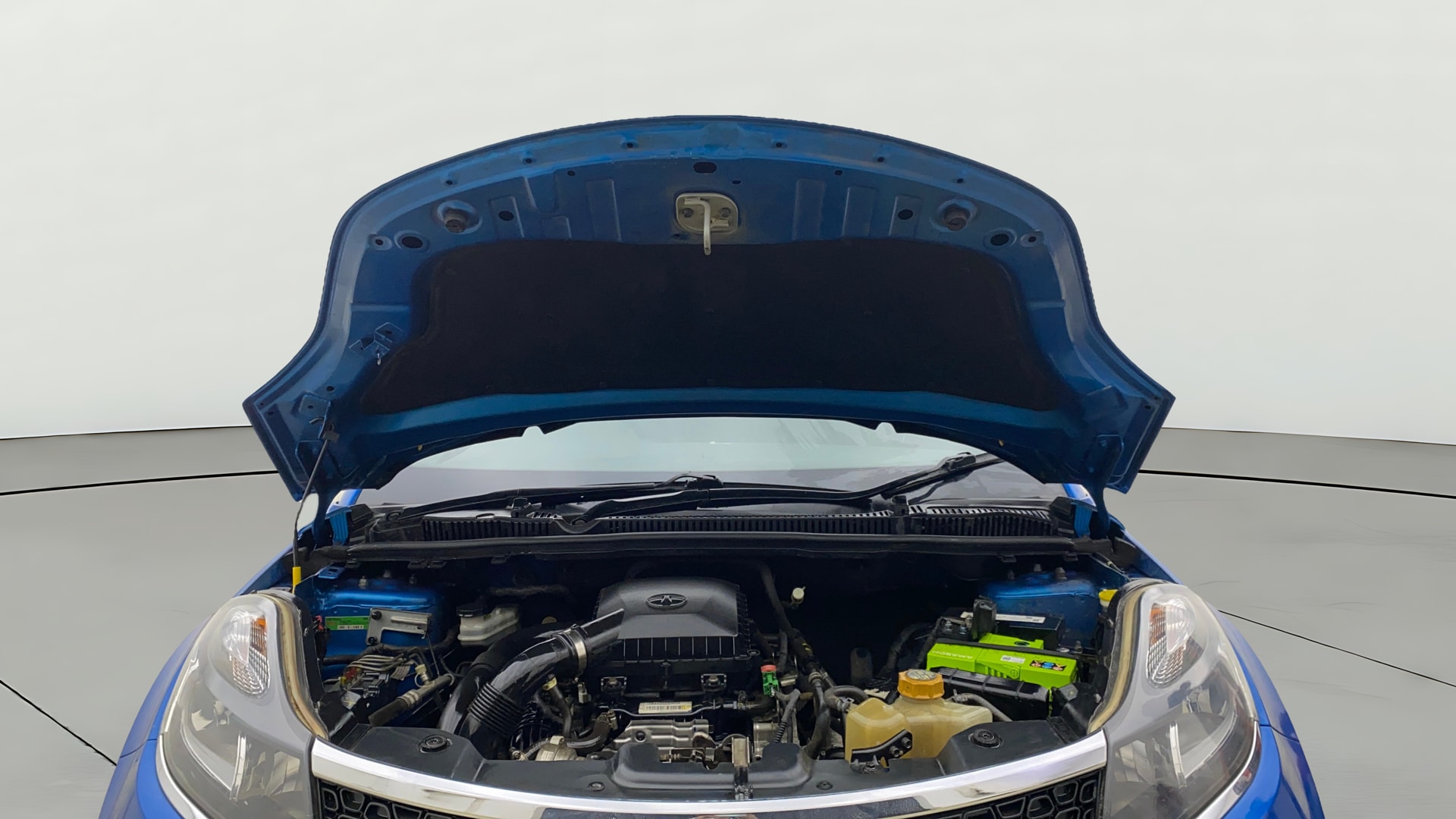 Used 2018 Tata Nexon Used 2018 Tata Nexon