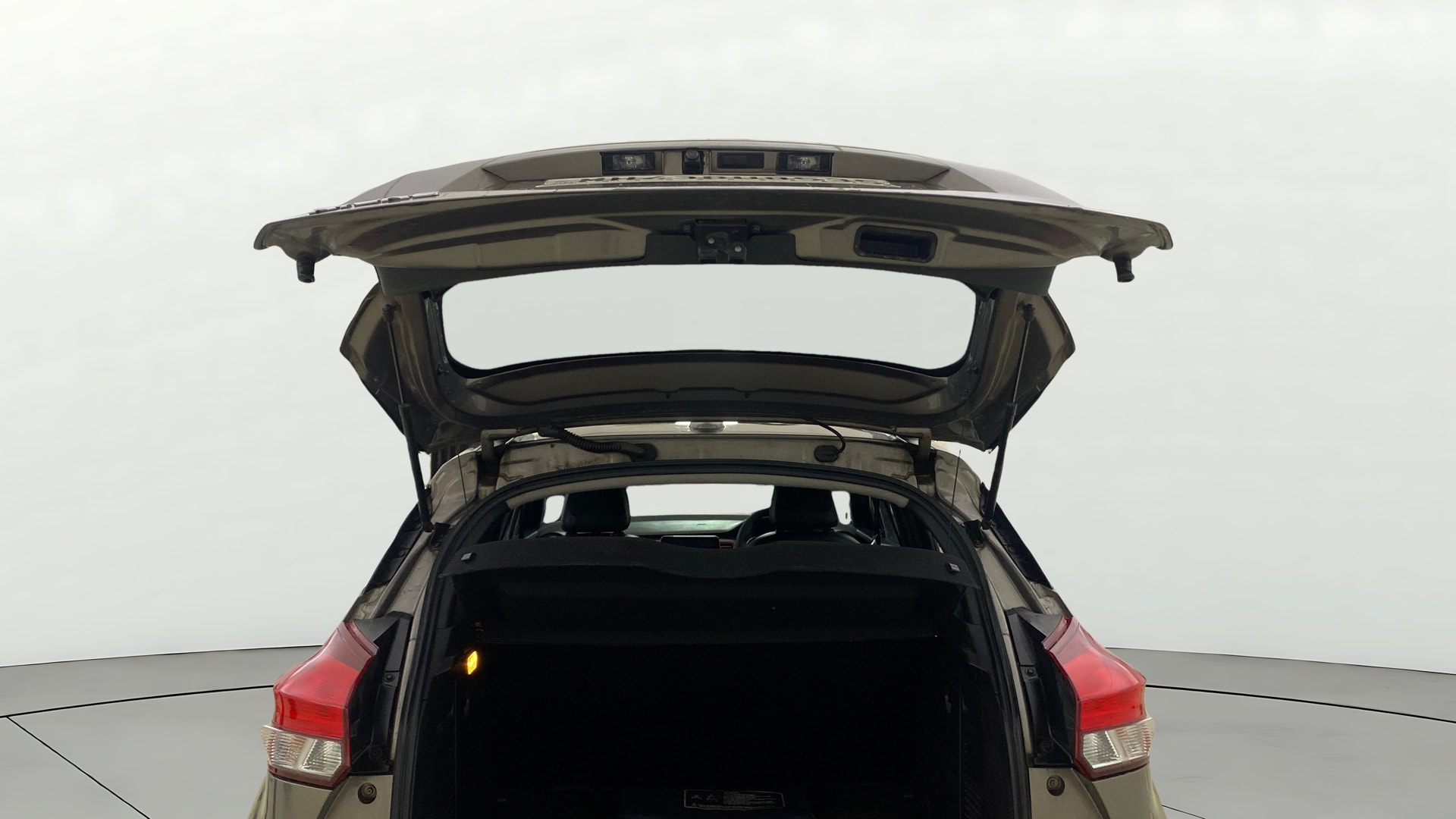 Used 2021 Nissan Kicks Used 2021 Nissan Kicks