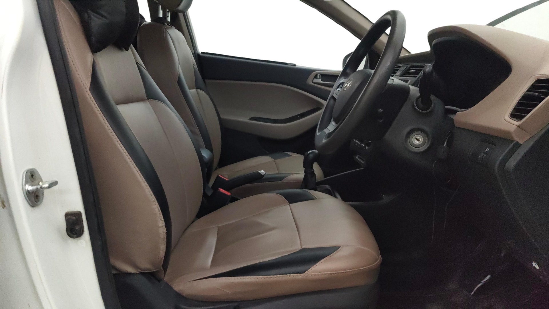 View 2015 Hyundai Elite i20 Magna 1.2 Image 26 Used 2015 Hyundai Elite i20 Magna 1.2 Image 26