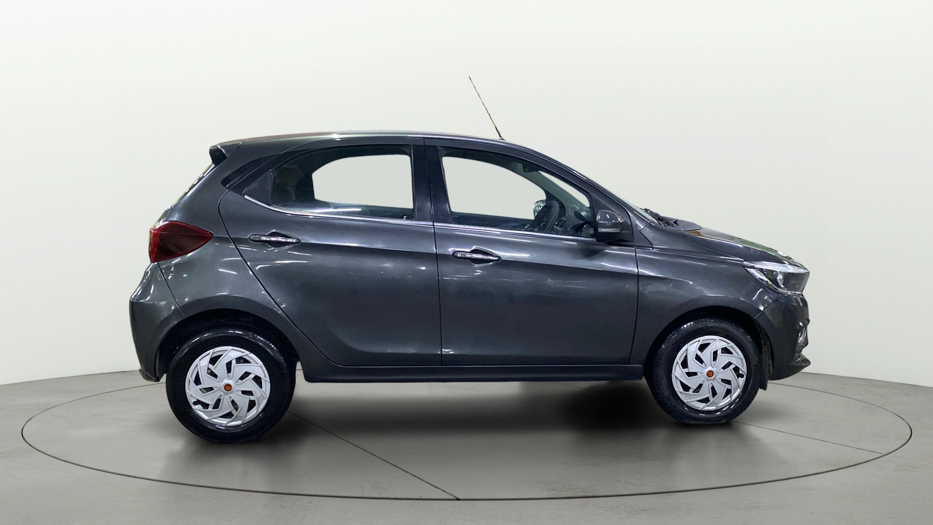 Used 2022 Tata Tiago Used 2022 Tata Tiago