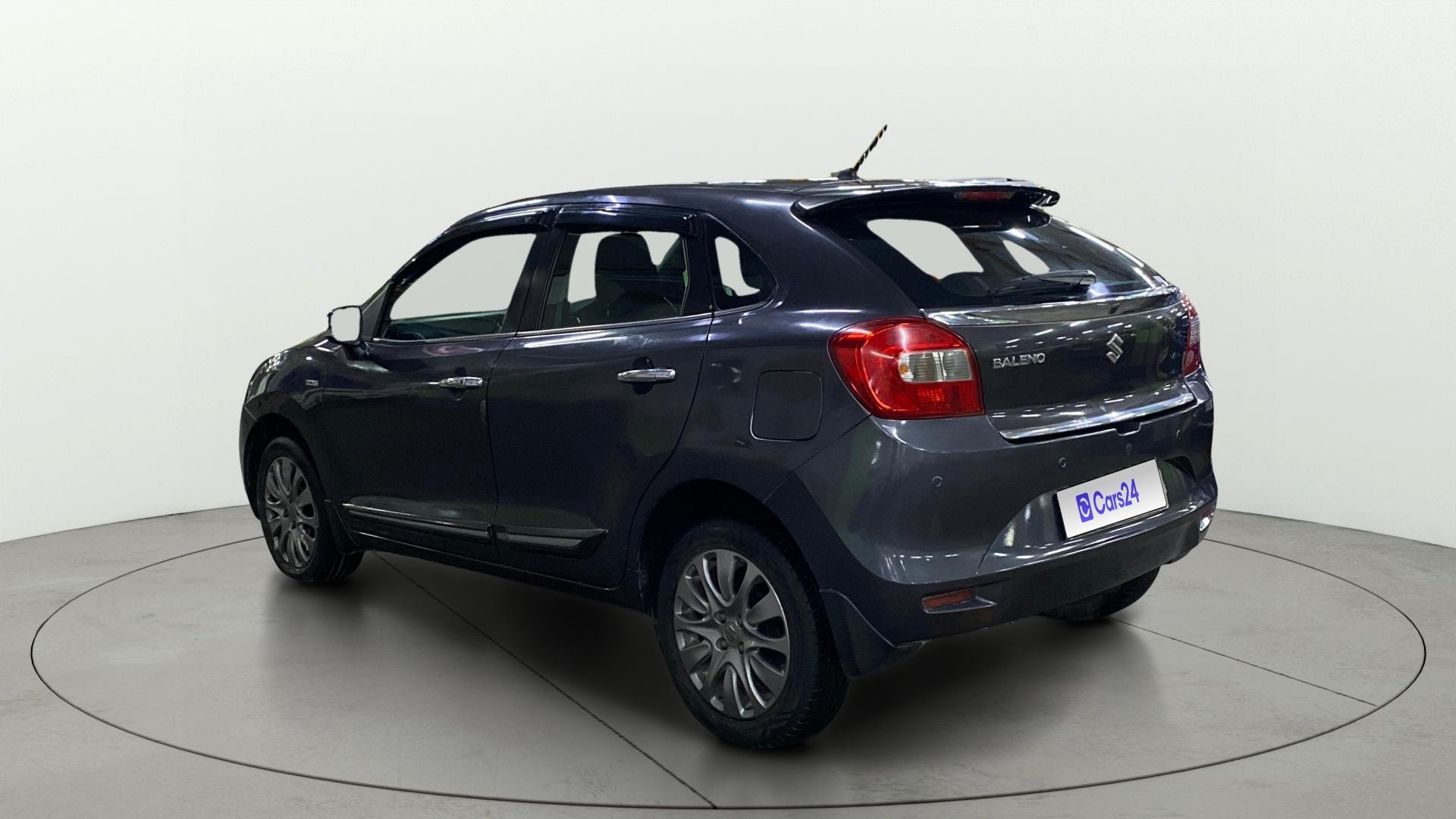 View 2017 Maruti Suzuki 1000 Base Variant Image 2 Used 2017 Maruti Suzuki 1000 Base Variant Image 2
