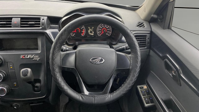 View Mahindra KUV100 Image 20 Used Mahindra KUV100 Image 20