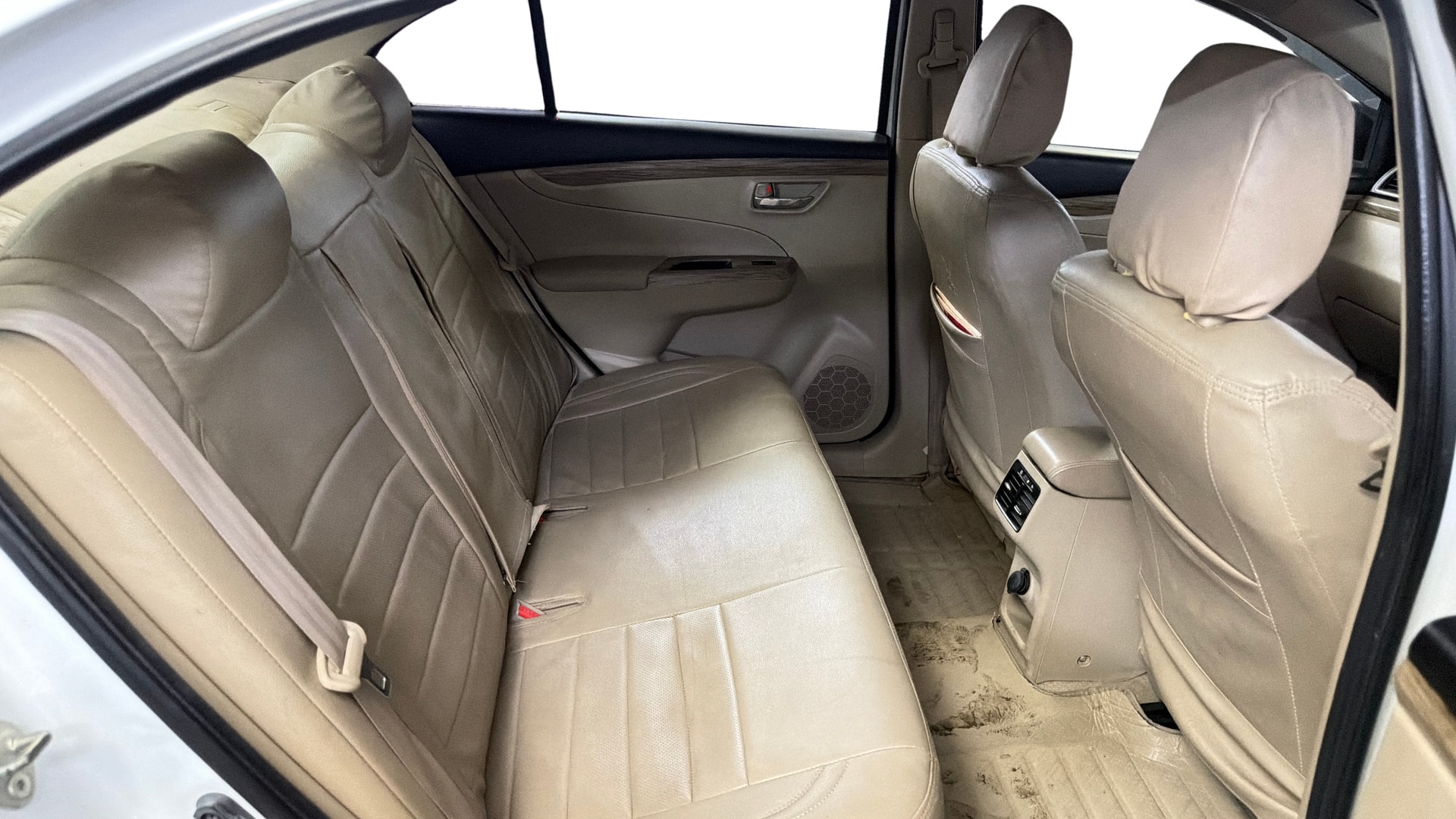 View 2019 Maruti Suzuki 1000 Base Variant Image 28 Used 2019 Maruti Suzuki 1000 Base Variant Image 28