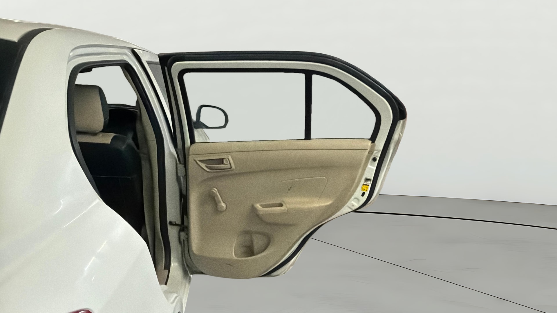 View 2015 Maruti Suzuki 1000 Base Variant Image 7 Used 2015 Maruti Suzuki 1000 Base Variant Image 7