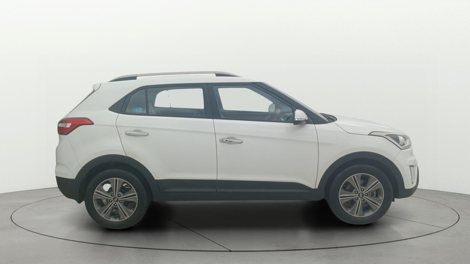 View 2018 Hyundai Creta 1.4 E Diesel Image 9 Used 2018 Hyundai Creta 1.4 E Diesel Image 9