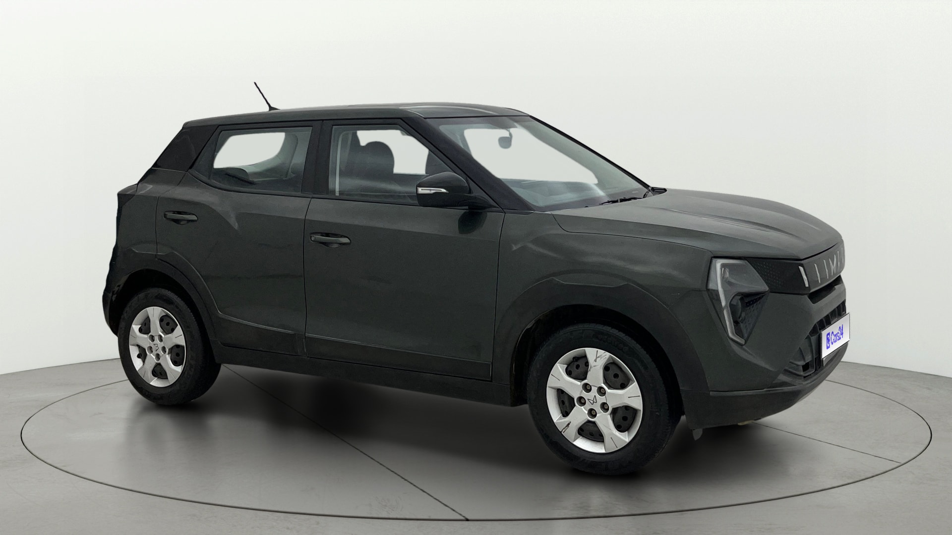 Used 2024 Mahindra XUV 3XO Used 2024 Mahindra XUV 3XO