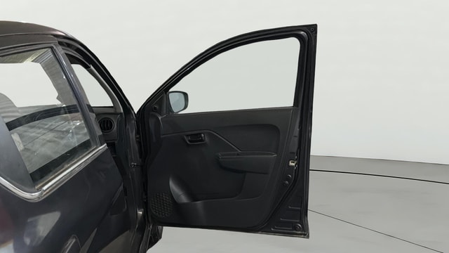 View Maruti Suzuki Alto K10 Image 43 Used Maruti Suzuki Alto K10 Image 43