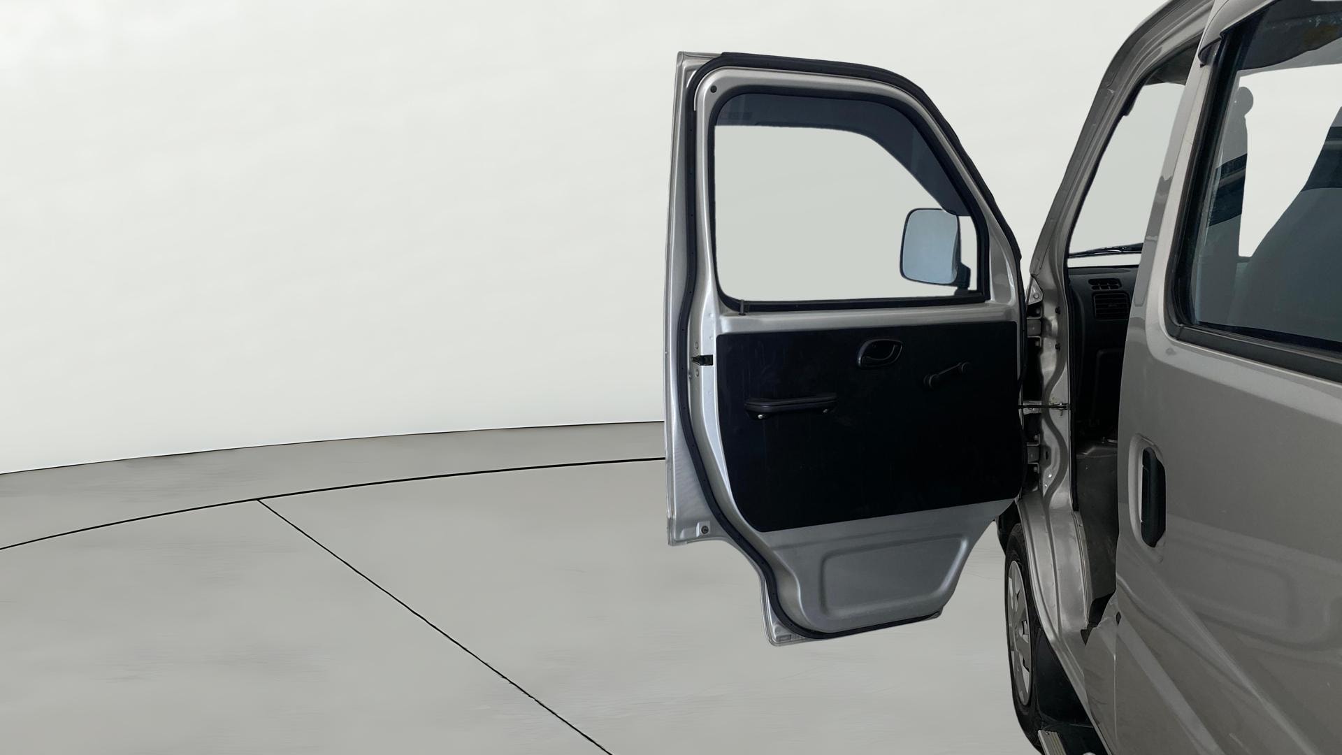 View 2023 Maruti Suzuki 1000 Base Variant Image 30 Used 2023 Maruti Suzuki 1000 Base Variant Image 30