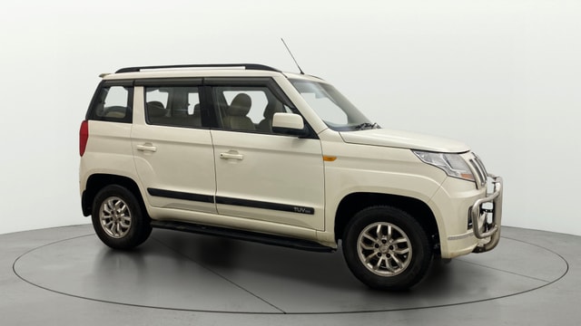 View Mahindra TUV300 Image 36 Used Mahindra TUV300 Image 36
