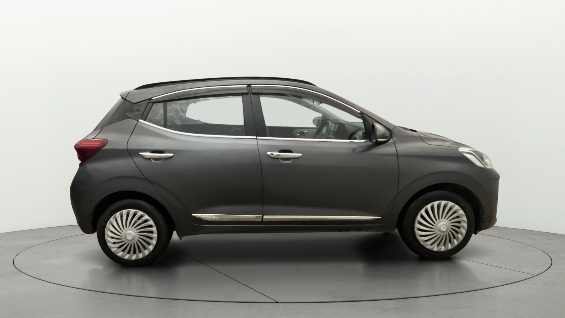 View 2024 Hyundai Grand i10 1.2 Asta Petrol Image 8 Used 2024 Hyundai Grand i10 1.2 Asta Petrol Image 8