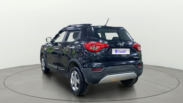 View Mahindra XUV300 Image 2 Used Mahindra XUV300 Image 2