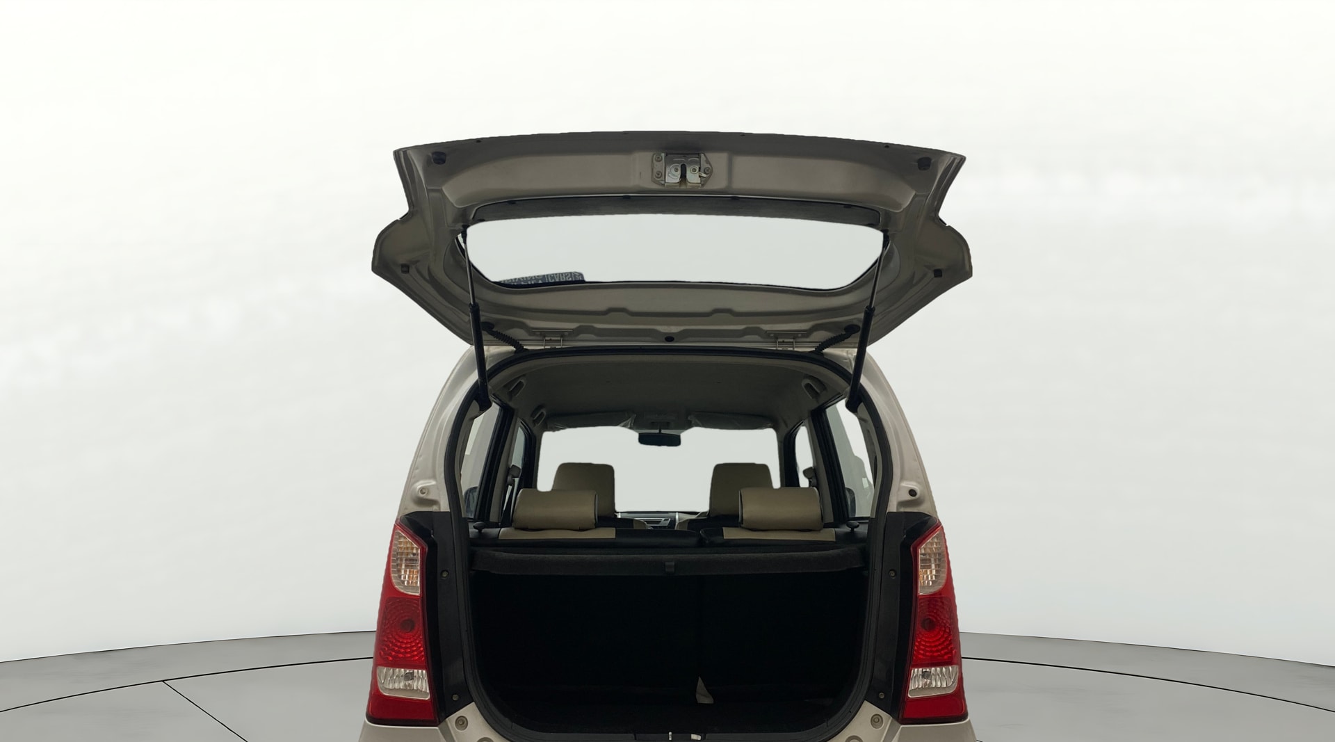 View 2015 Maruti Suzuki 1000 Base Variant Image 16 Used 2015 Maruti Suzuki 1000 Base Variant Image 16