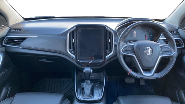 View MG Hector Image 16 Used MG Hector Image 16