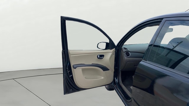 View Hyundai i10 Image 31 Used Hyundai i10 Image 31