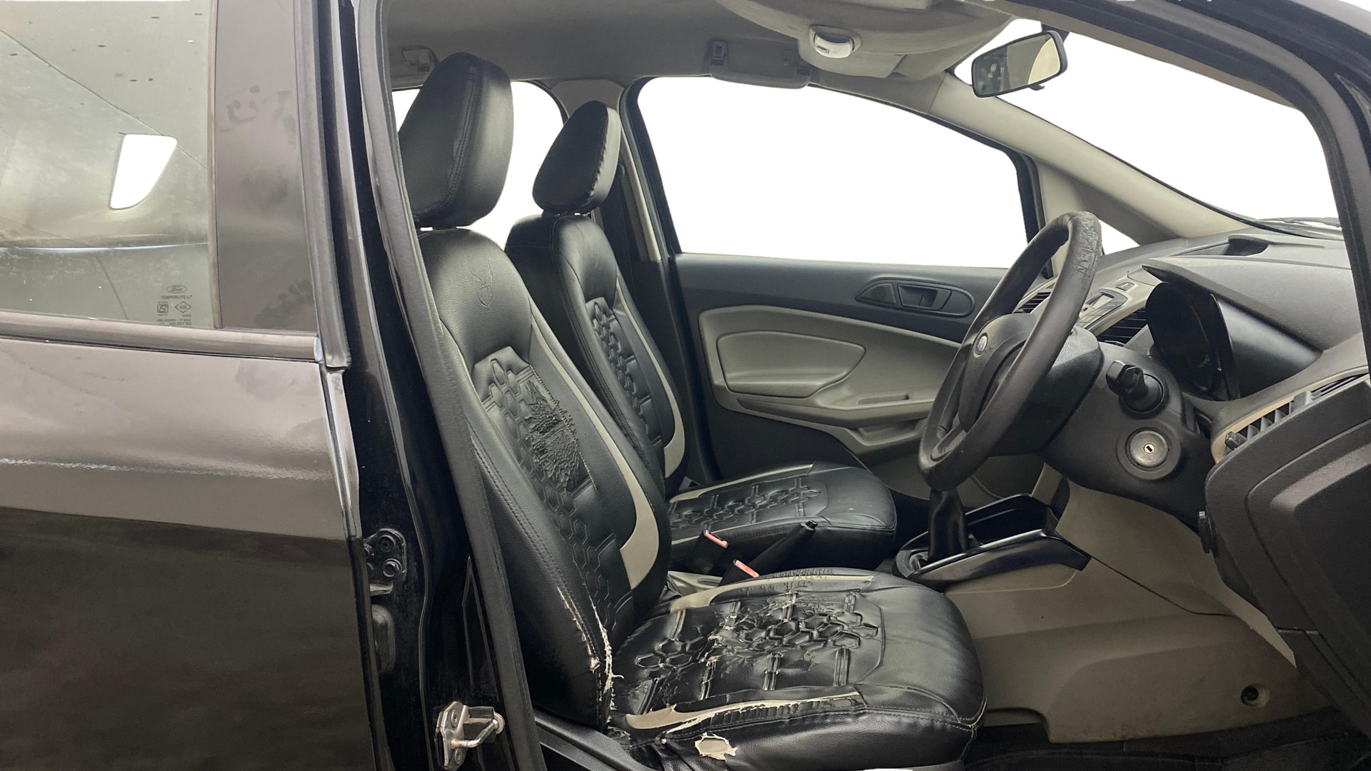 View 2014 Ford EcoSport 1.5 TDCi Diesel Ambiente BS IV Image 25 Used 2014 Ford EcoSport 1.5 TDCi Diesel Ambiente BS IV Image 25