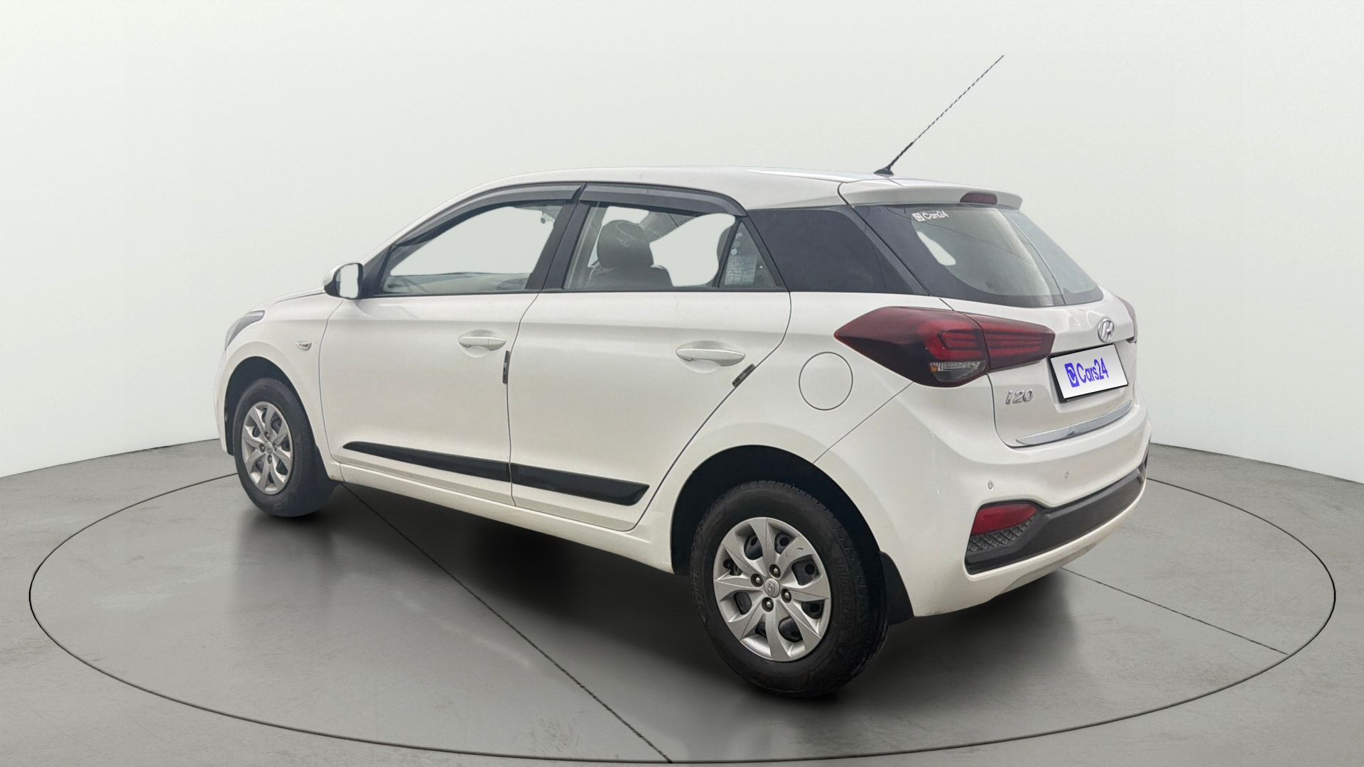 View 2019 Hyundai Elite i20 1.2 Magna Plus Petrol BS IV Image 2 Used 2019 Hyundai Elite i20 1.2 Magna Plus Petrol BS IV Image 2