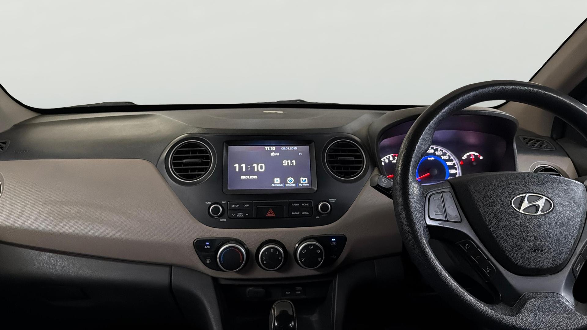 Used 2019 Hyundai Grand i10 Used 2019 Hyundai Grand i10