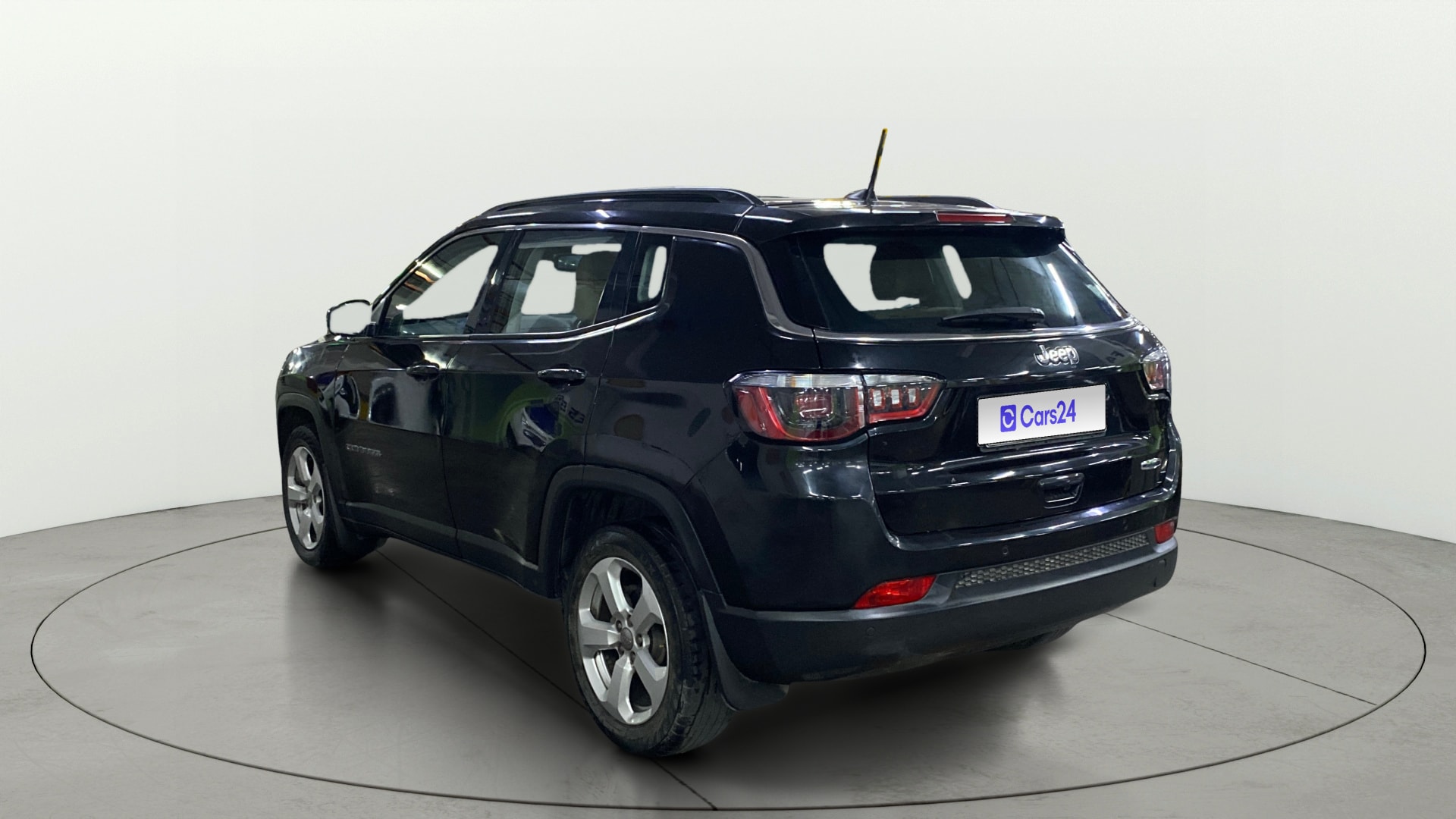 View 2020 Jeep Compass Longitude (O) 2.0 Diesel MT Image 2 Used 2020 Jeep Compass Longitude (O) 2.0 Diesel MT Image 2