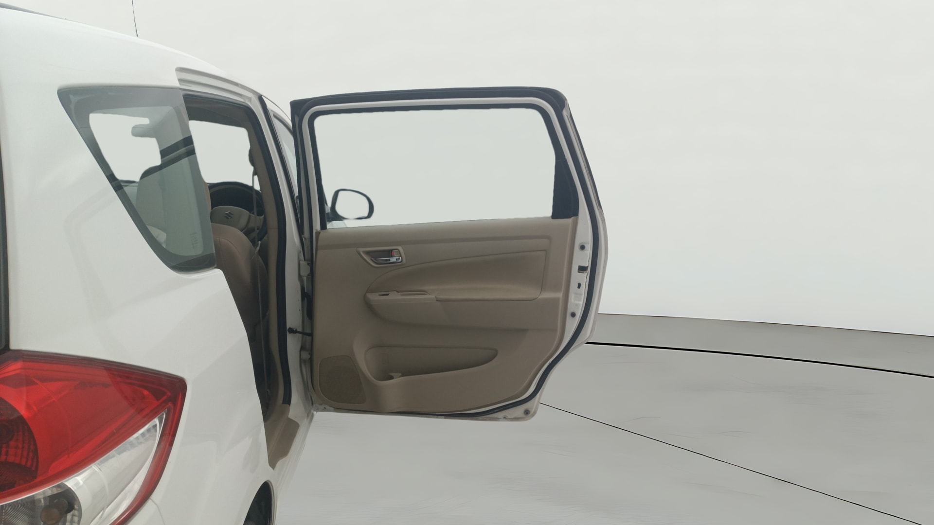 View 2017 Maruti Suzuki 1000 Base Variant Image 7 Used 2017 Maruti Suzuki 1000 Base Variant Image 7