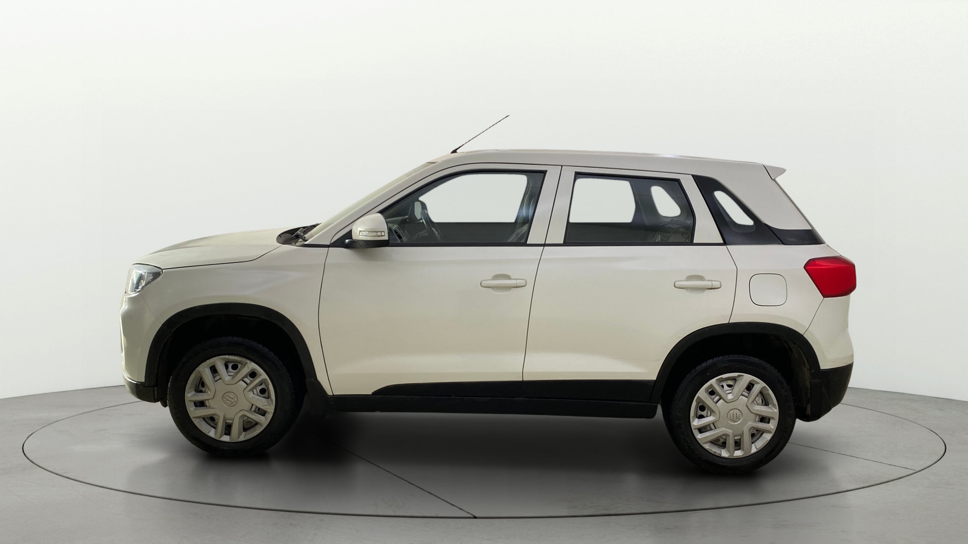 Used 2021 Maruti Suzuki 1000 Used 2021 Maruti Suzuki 1000